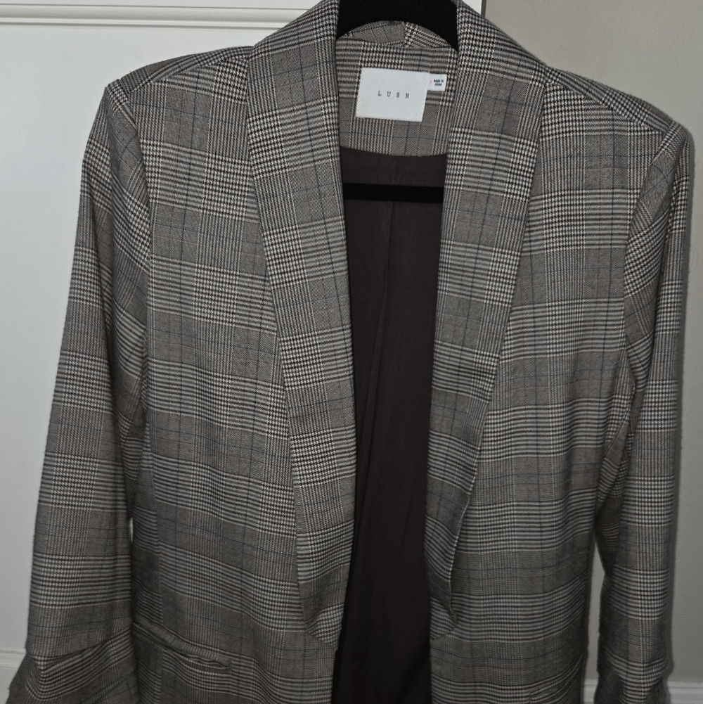 SPRING BREAK BUNDLE! Mix and Match Blazers And Tops